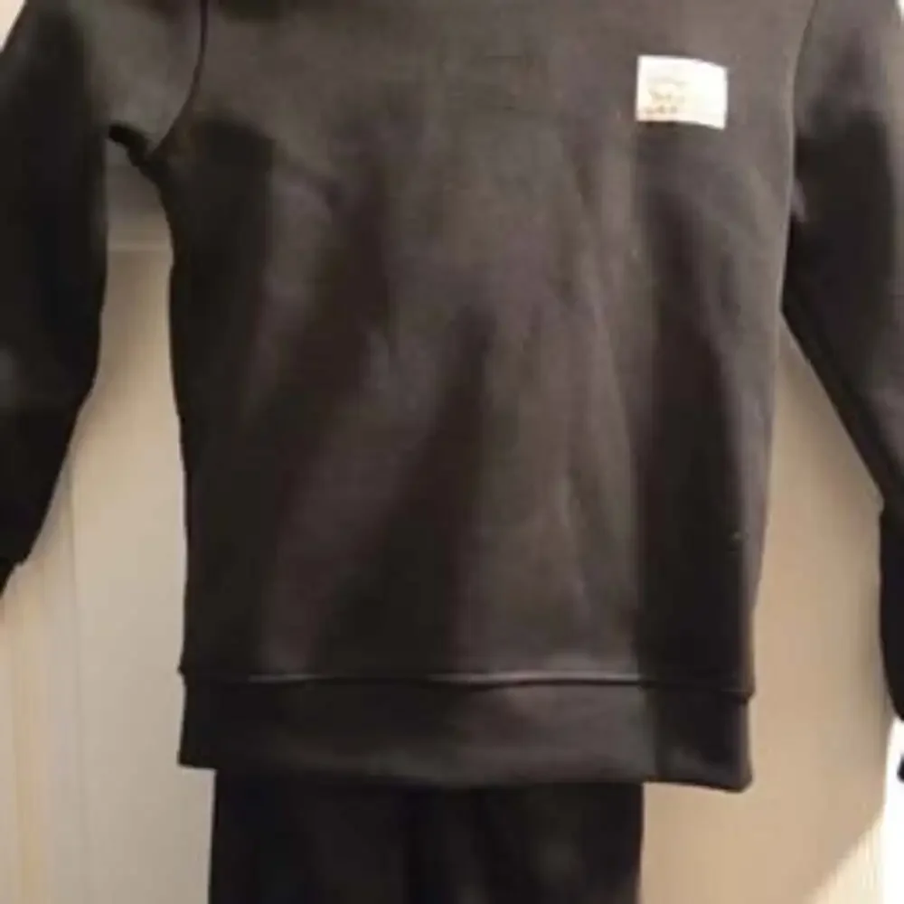 Levi's Boys Two Piece Sweatsuit Black Hoodie Pants Size 6 - New